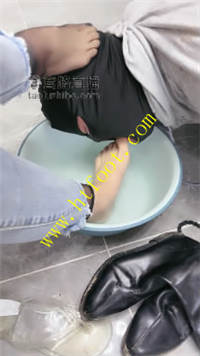 yguoewzvvym.jpg