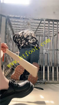 acknhhzn0vy.jpg