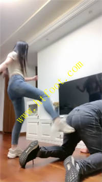 fobw5wmdhut.jpg
