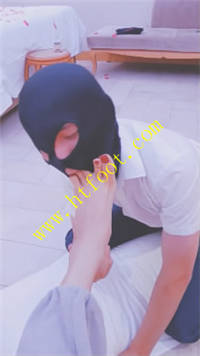 2w02355cbw3.jpg