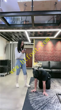 uwv1r2l2gdt.jpg