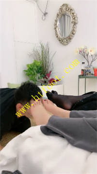 2avfkcysrym.jpg