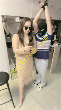 4jabcny2rf3.jpg