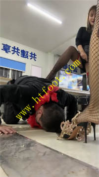 dy2ikvkciuc.jpg