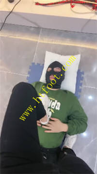 huhmj20d3g2.jpg
