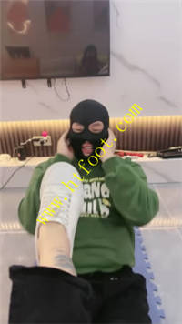 sqjednkgi0e.jpg