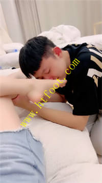 xwlhouzc3jr.jpg
