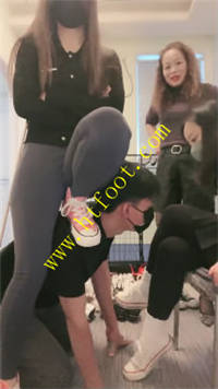 e23mwty2mcw.jpg
