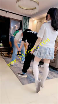 qhdvpzseiwy.jpg