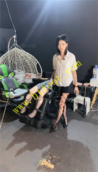 fy4dpd241vy.jpg