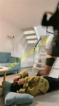 j2audc2zeq4.jpg