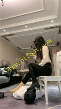 tlf52dw1i5a.jpg