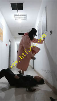 y21yl5bklv5.jpg