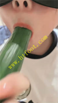 ujkjx42dr3w.jpg