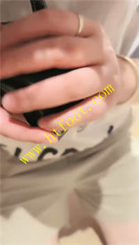 lqs2f5x5qdy.jpg