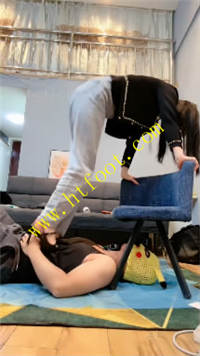 cr4ab4pvxq5.jpg