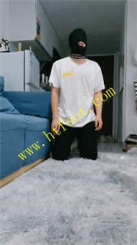 rrqa4xemfn1.jpg