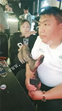 jzunh0fslmv.jpg