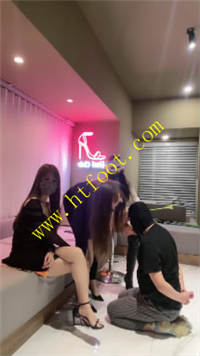 rz1ai3alcdr.jpg