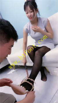 xfw05yebggy.jpg