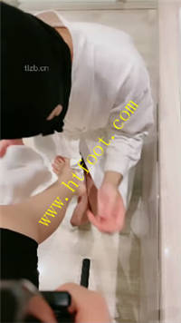 b0uukselkr2.jpg