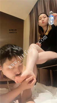 yhqw2bd5rd3.jpg