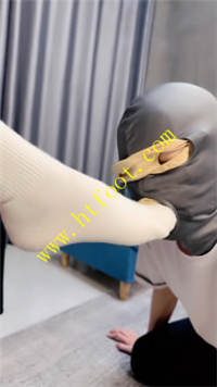 ddy34fncaau.jpg