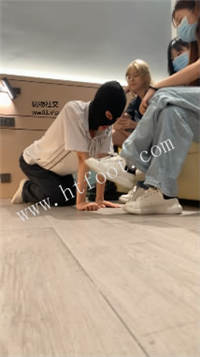 fyei4eks53q.jpg