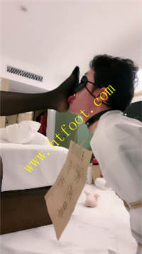 w13sf2ue5hx.jpg