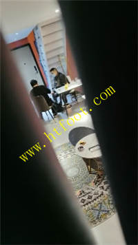 esi0i0wmstb.jpg