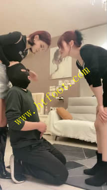 4g21euhzhcl.jpg
