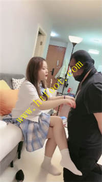 zmuahulj0fn.jpg