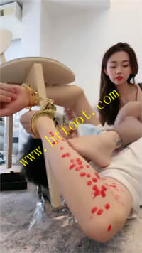 32a3l0curjk.jpg
