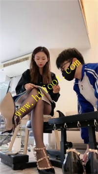 odmdc3urgrc.jpg