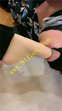 wdq1rqzx2f0.jpg