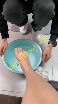 ewjilqrwupd.jpg