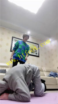 2ekotflg3ad.jpg