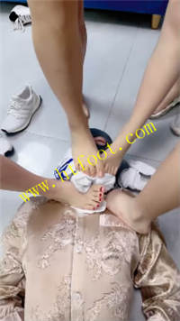 uxc0lbloose.jpg