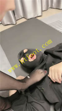 a1eg14f1q2m.jpg
