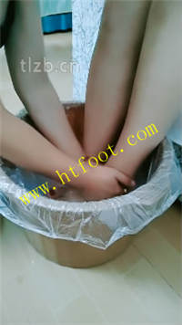 at5j4y1orok.jpg