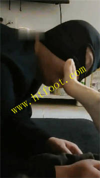 sxhqh0uv5p3.jpg