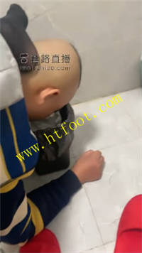4cfftrok5e5.jpg