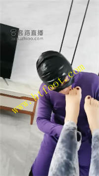 1idlwb4pad5.jpg