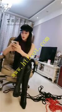 uxrre1hbwuk.jpg