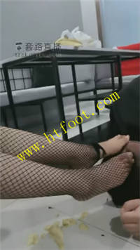 f04q4nbbnob.jpg