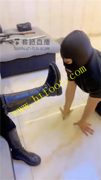 wxir4qsvucr.jpg