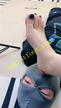 d2u4ehimbht.jpg
