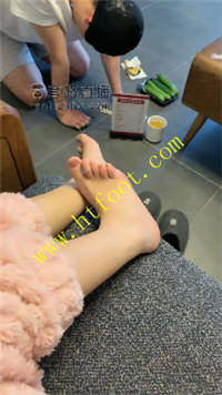 rciavs4xfaj.jpg