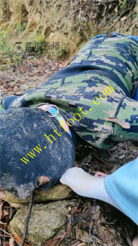 zqoawxju2bn.jpg