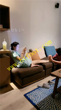 zo43u4qp524.jpg